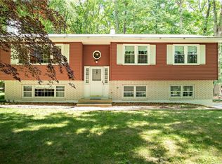 26 Jack And Jill Rd, Poughquag, NY 12570