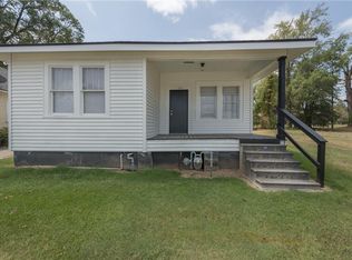 108 Reagan St, Pineville, LA 71360