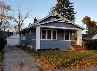 1804 S Genesee Dr, Lansing, MI 48915