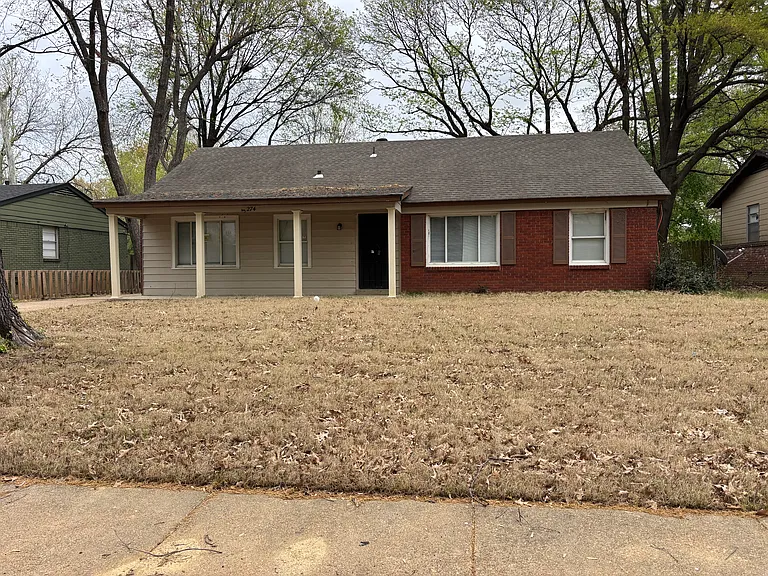 3274 Gaylord Ln — Photo 2