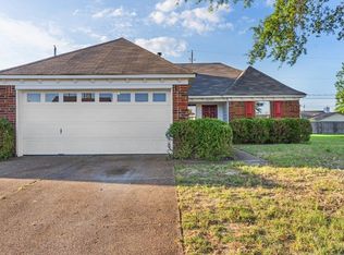 7874 Marsha Woods Cv, Memphis, TN 38125