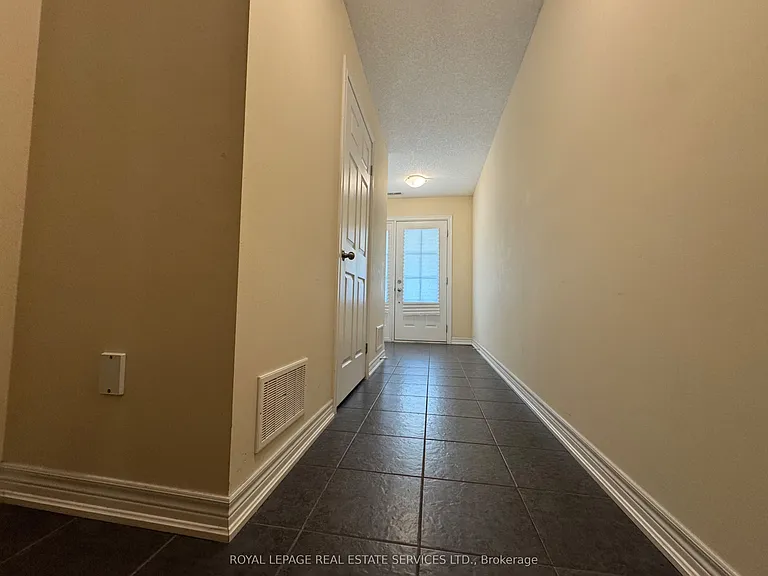 181 Plains Rd W #47 — Photo 6