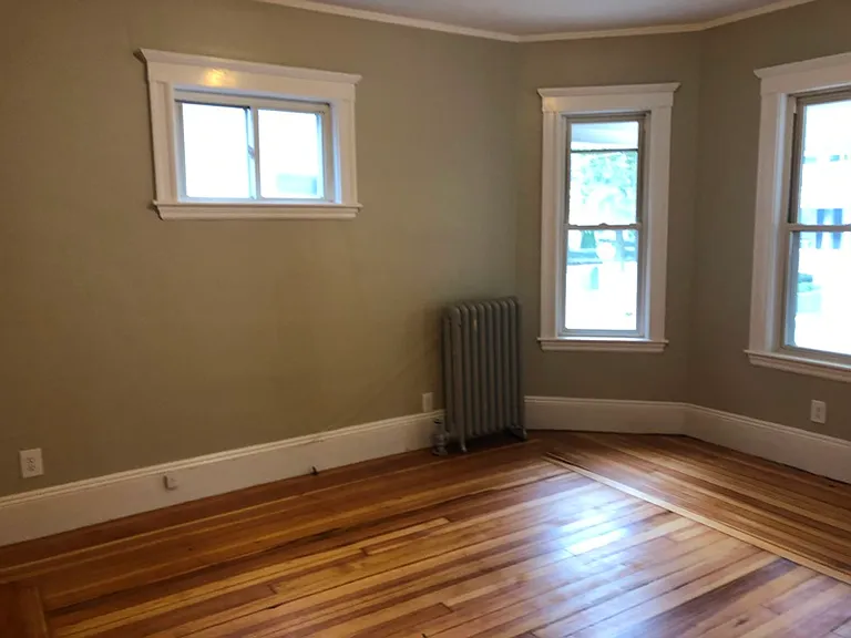 329 Malden St — Photo 2
