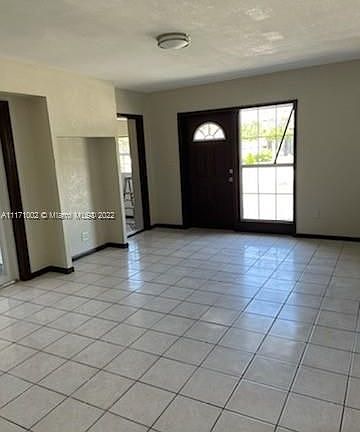 2nd image of 1571 NE 43rd Ct #1571