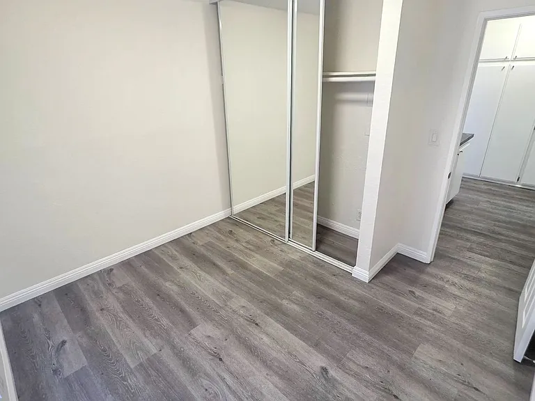 11431 Cedar Avenue — Photo 13