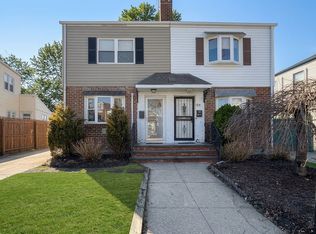 13840 64th Ave, Flushing, NY 11367