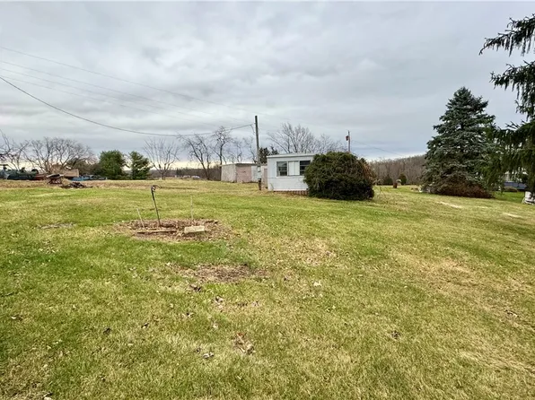 213 Gashel Rd, Claysville, PA 15323