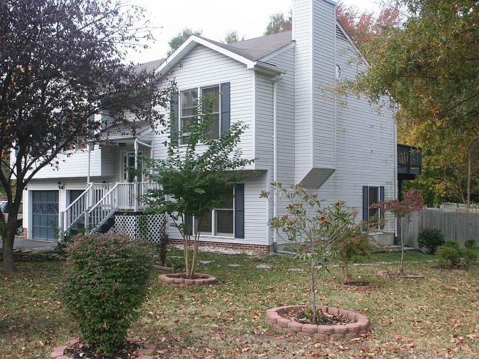 1st image of 7201 Lord Barton Dr
