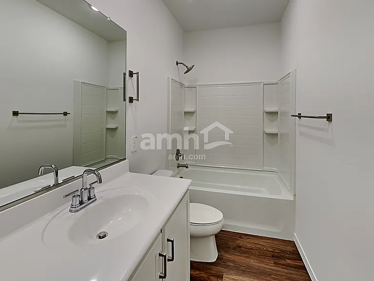 815 S 150th Dr — Photo 16