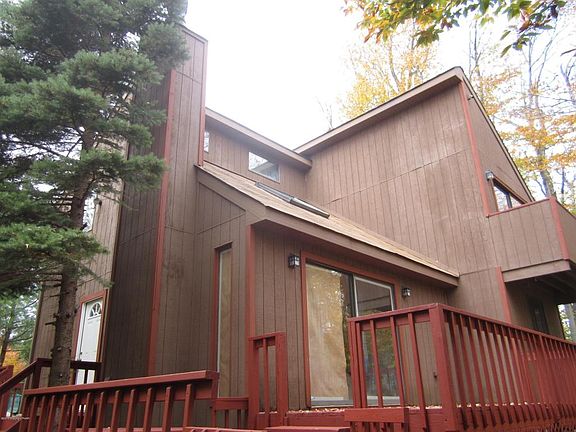 3rd image of 2888 Fairhaven Dr
