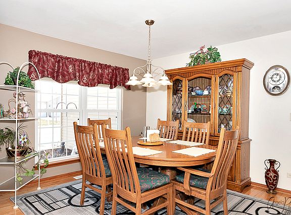 5th image of 1024 Kimberly Ln
