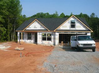 246 Bent River Dr, Boiling Springs, SC 29316