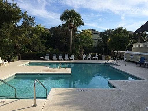 1st image of 1551 Ben Sawyer Blvd