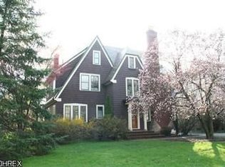 3290 Warrington Rd, Shaker Heights, OH 44120