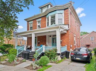 2013 1/2 Hampton St #B, Pittsburgh, PA 15218