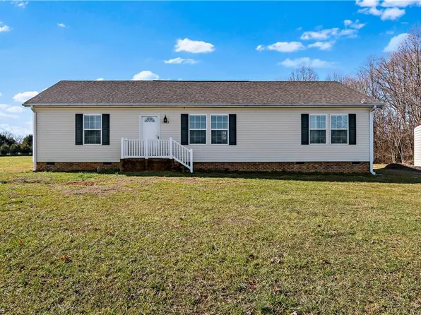 1179 Kaitlyn Dr, Boonville, NC 27011