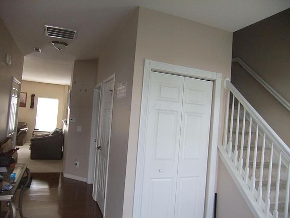 2nd image of 731 Park Ct