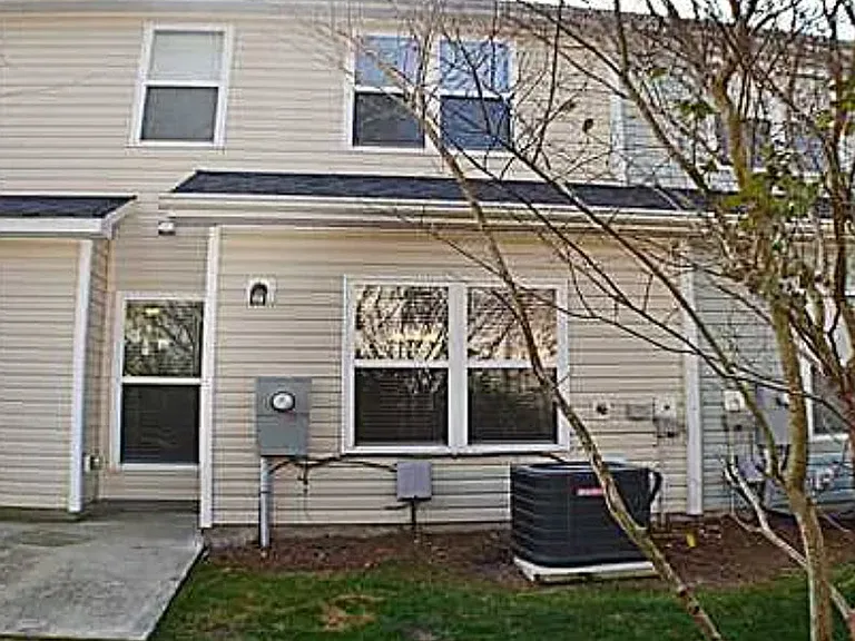 4809 Landover Pine Pl — Photo 14