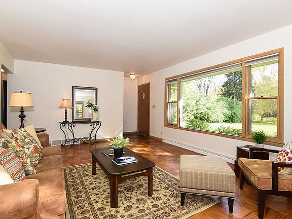 Sunny Great Room