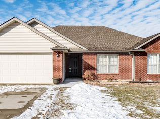 5707 E Thompson Rd, Columbia, MO 65202