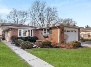 530 S Roosevelt Ave, Arlington Heights, IL