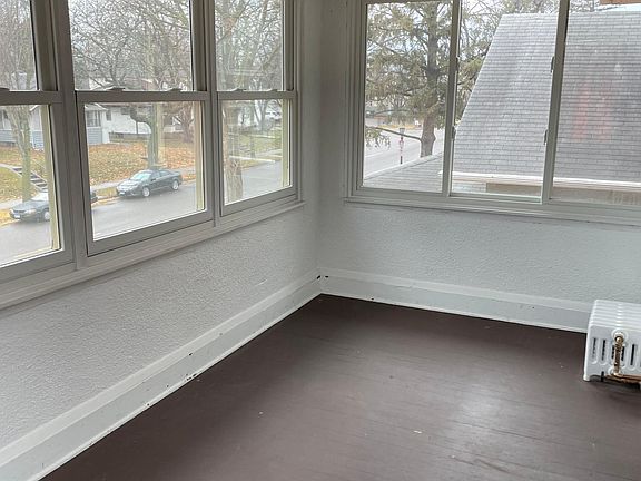 Year-Round Sunroom