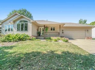 428 N Linwood Ct, Sioux Falls, SD 57103