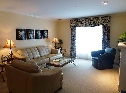 2nd image of 8 Crowninshield St Unit 404