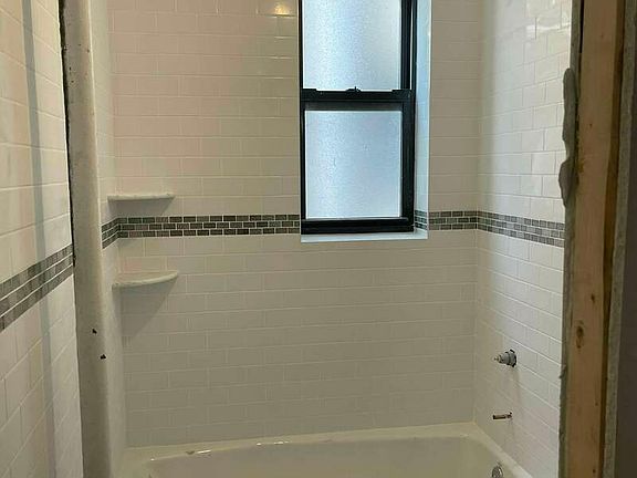 3rd image of 3074 37th St APT 1F