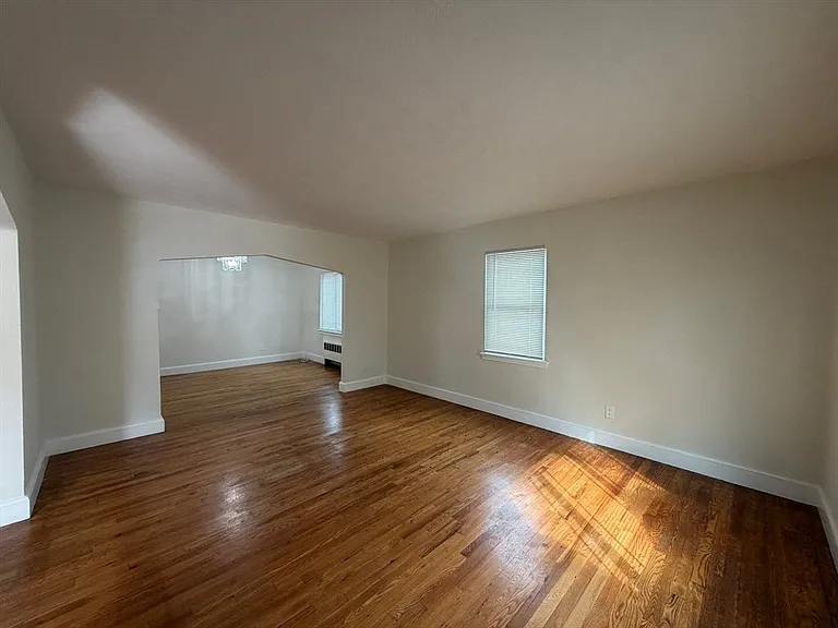 28 Sparrow St #28 — Photo 8