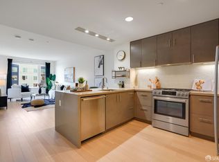 52 Innes Ct APT 305, San Francisco, CA 94124