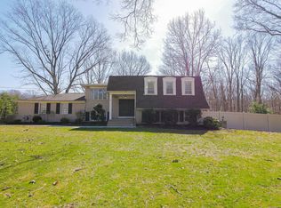 2747 Garwood Rd, Sicklerville, NJ 08081