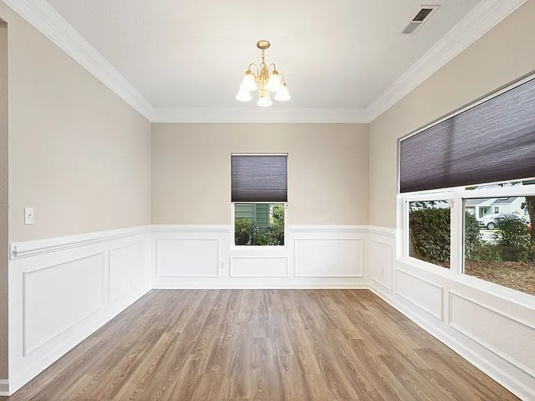 8035 E Glen Rd — Photo 8