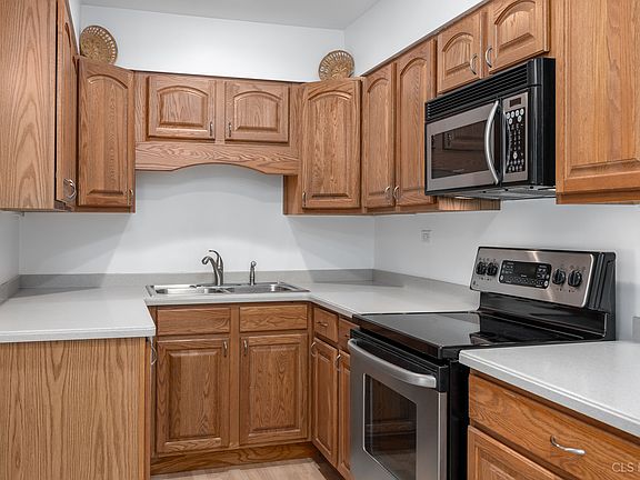 5th image of 4225 Saratoga Ave APT 103B