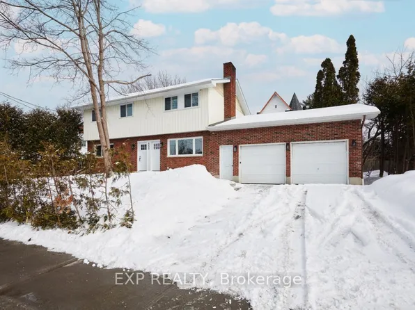 555 Churchill Ave N #1, Ottawa, ON K1Z 5E6