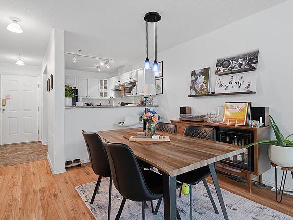 3rd image of 15342 20th Ave #309