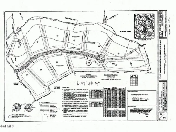 14 Totem Woods Road, Averill Park, NY 12018