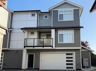 946 Jenkins Ave #108, Langford, BC V9B 2N7