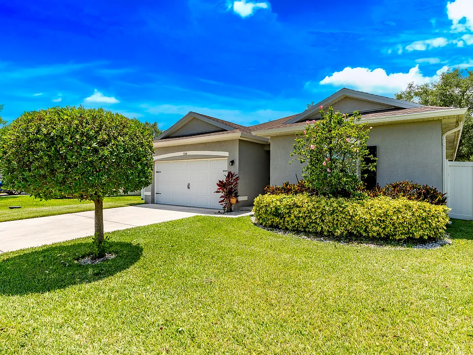 5344 Oakland Lake Cir