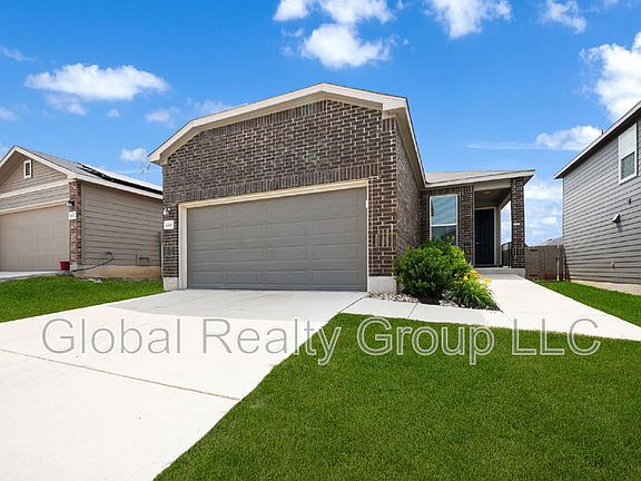 3rd image of 4466 Tivoli Dr