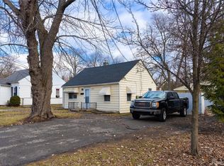 25430 Eureka Dr, Warren, MI