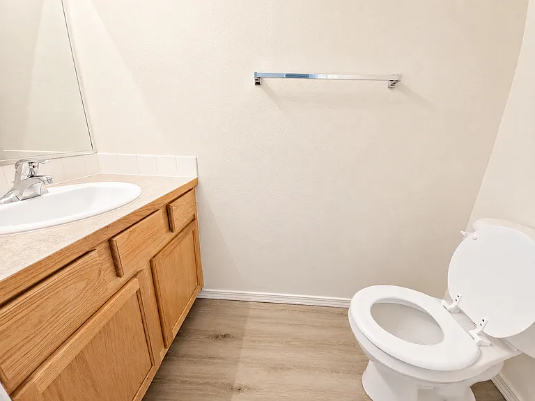 3219 N Thicket Ln — Photo 3