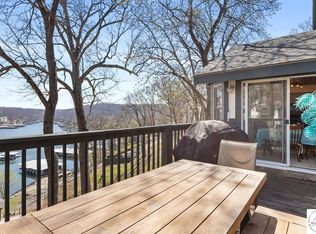 1436 Cherokee Rd, Lake Ozark, MO 65049