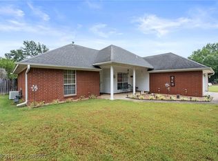 1020 Crooked Creek Rd, Greenwood, AR 72936