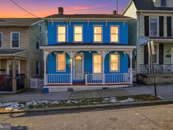 26 S East St, Spring Grove, PA 17362