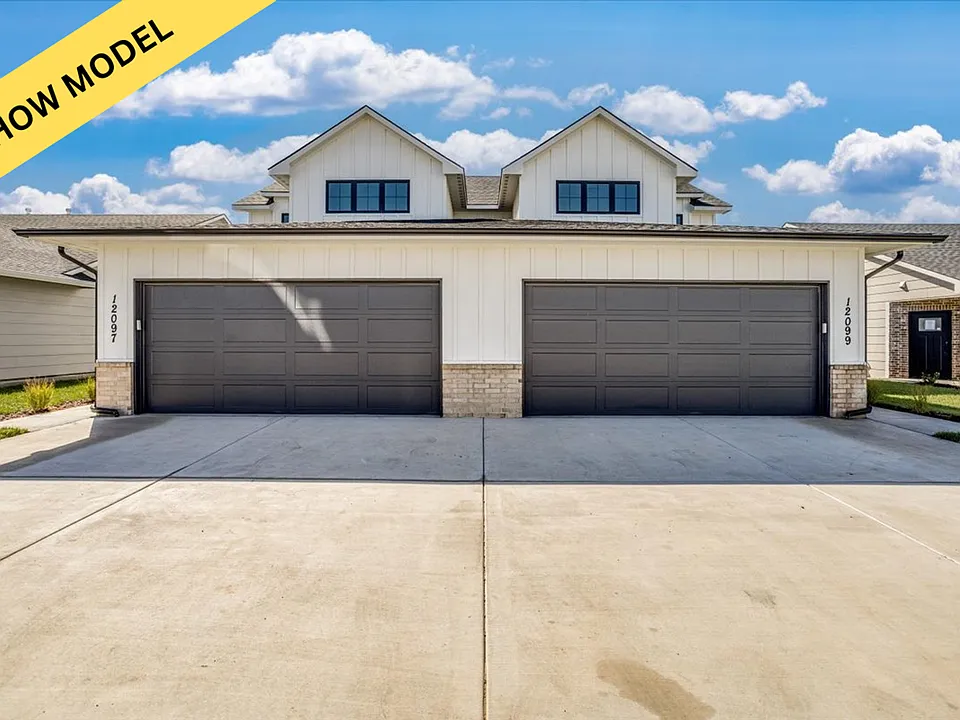 12099 W Swift Fox St
