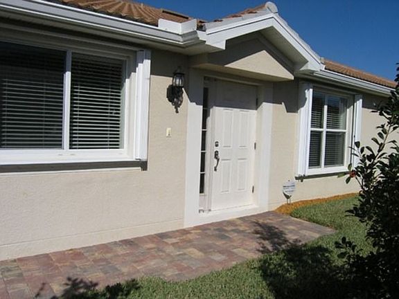 4th image of 7238 Salerno Ct