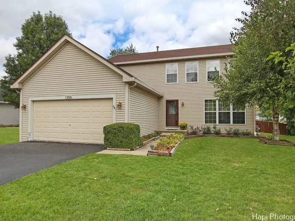 1256 E Essex Ct, Round Lake Beach, IL 60073