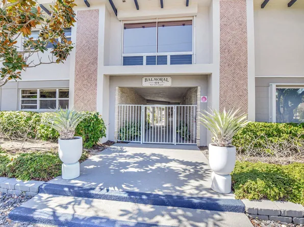 414 Seasage Dr, Delray Beach, FL 33483