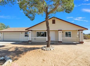 12419 Pawnee Rd, Apple Valley, CA 92308